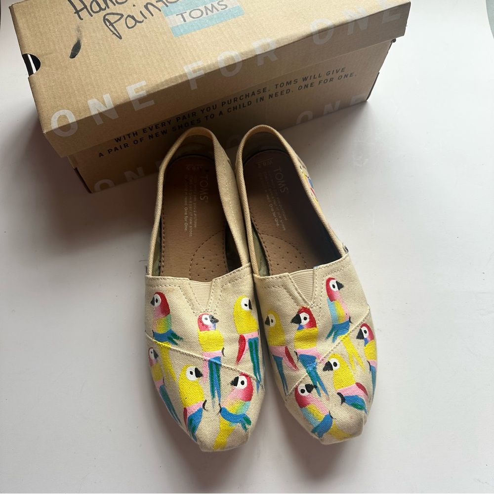 Tom’s Shoes Parrot Size 8.5 Women’s Haiti Artist Collective Hand Painted Birds